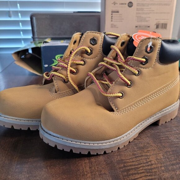 Wonder Nation Boys Tan Boots Lace Up Non Marking Outsole Size 1- NEW - Picture 1 of 11
